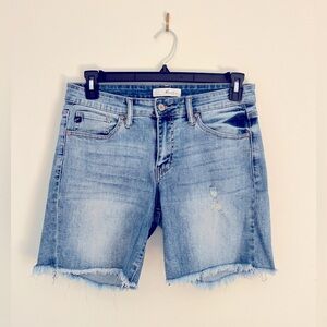KanCan Kloe Frayed Hem shorts